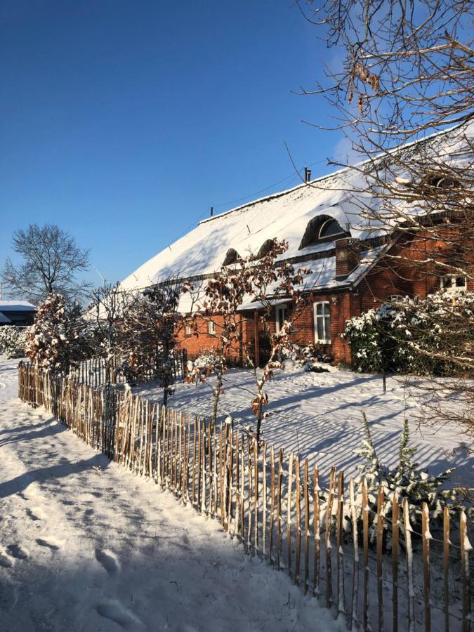 Gut Strackholt Fewo Seemannsgarn Grossefehn Esterno foto