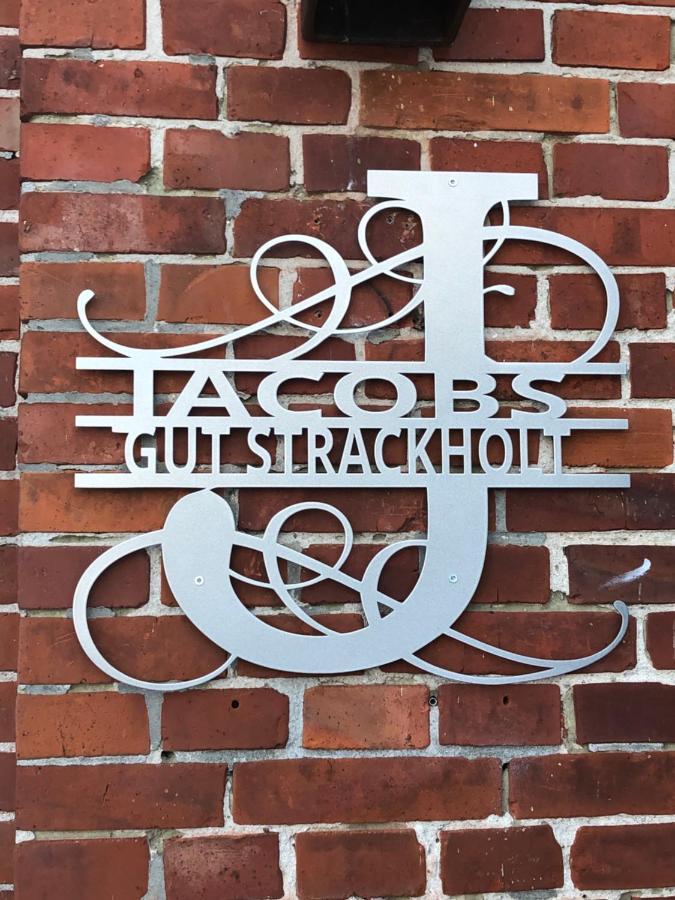Gut Strackholt Fewo Seemannsgarn Grossefehn Esterno foto