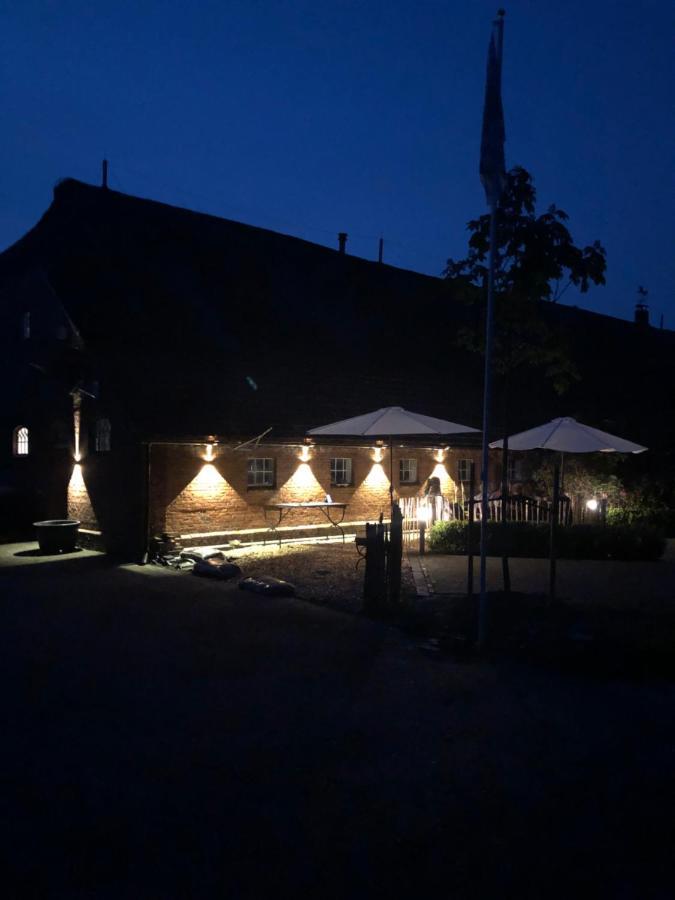 Gut Strackholt Fewo Seemannsgarn Grossefehn Esterno foto